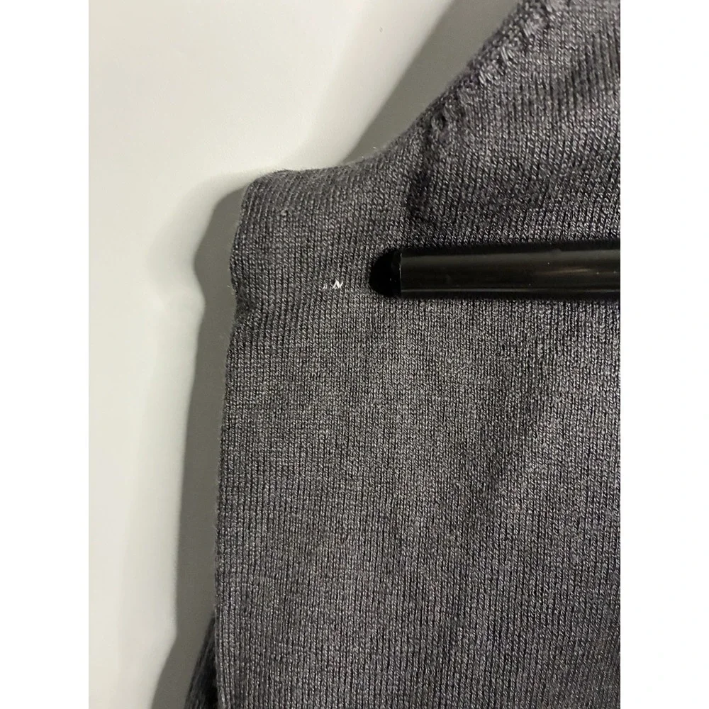 Banana Republic Luxury Blend Grey V-Neck Sweater Men's XL Silk Cashmere Cotton *